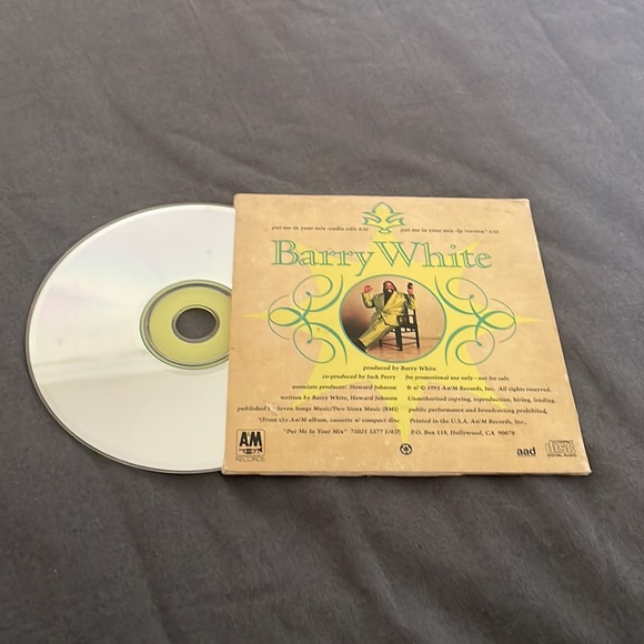 MUSIC CD - Picture 2 of 2